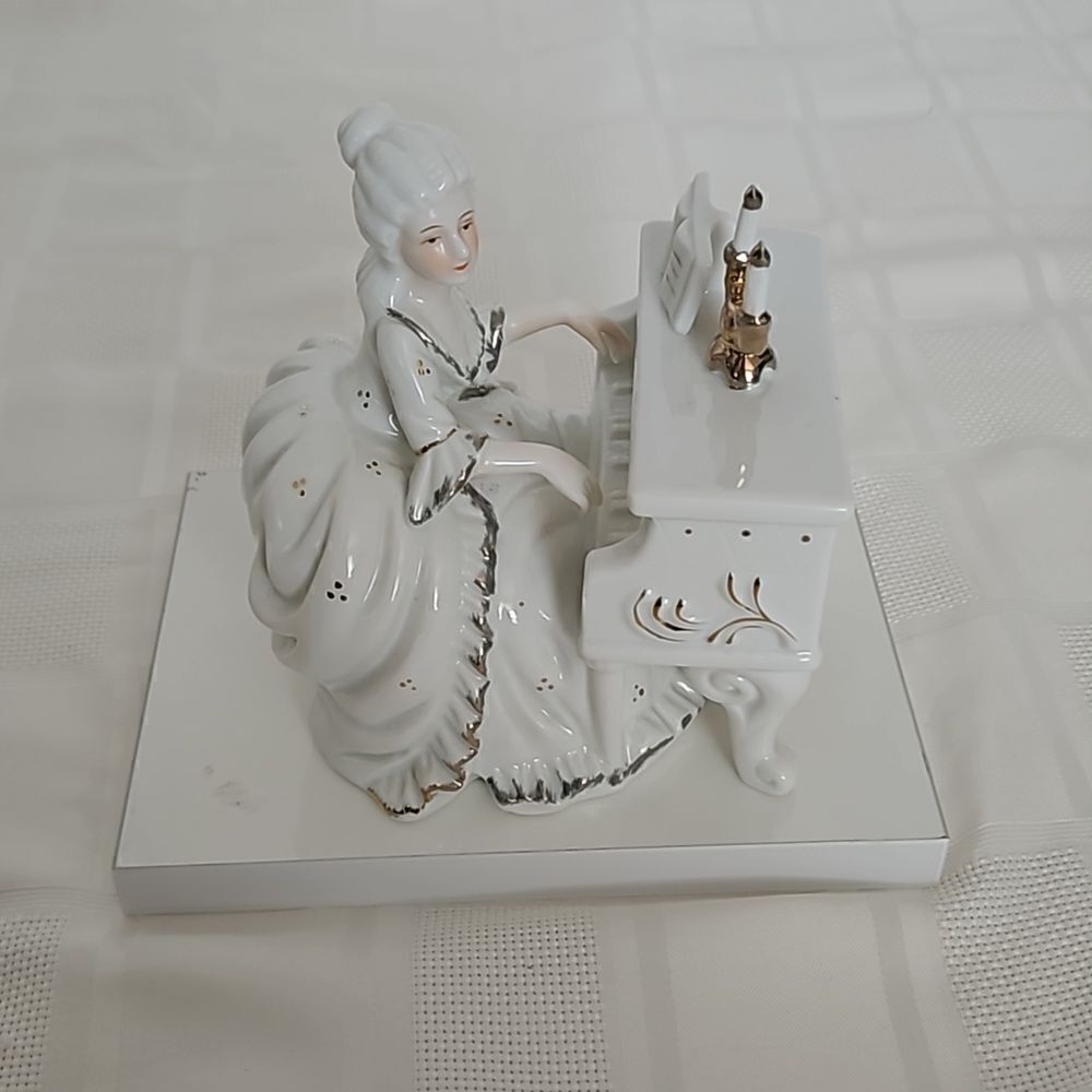Ceramic Lady Playing Piano Musical Figurine White